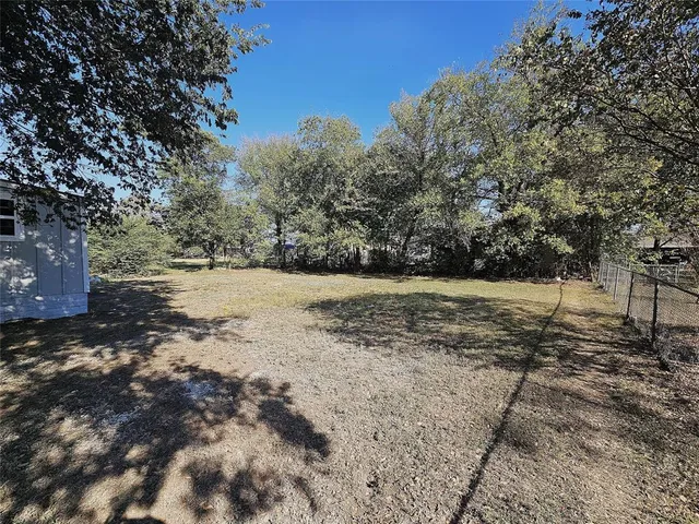 $150,000 | 510 South Waco Street, Groesbeck, TX 76642