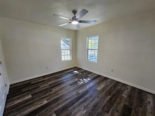 $150,000 | 510 South Waco Street, Groesbeck, TX 76642