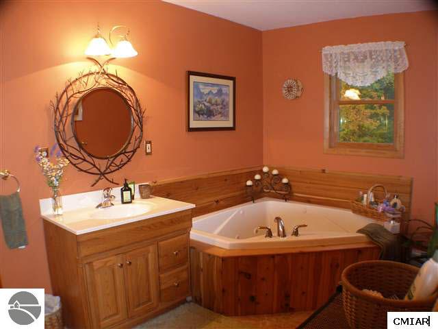 3663 West Stewart Road Shepherd, MI 48883 - Photo 8 of 9 1774287-7.JPG