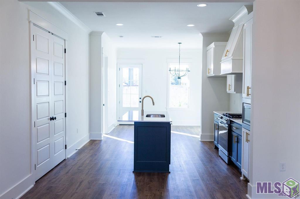 5727 Dominican Lane Baton Rouge, LA 70806 - Photo 4 of 9
