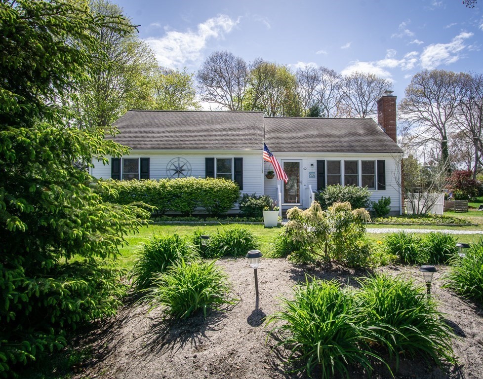 42 Puritan Road Bourne, MA 02532 - Photo 1 of 42 Gallery Image 1