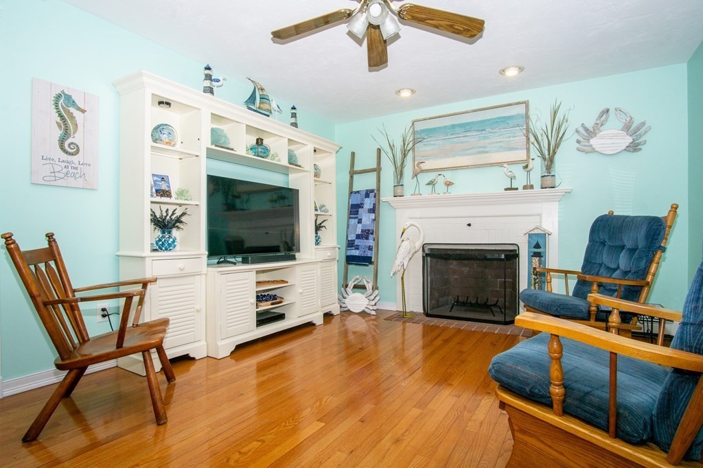 42 Puritan Road Bourne, MA 02532 - Photo 8 of 42 Gallery Image 8