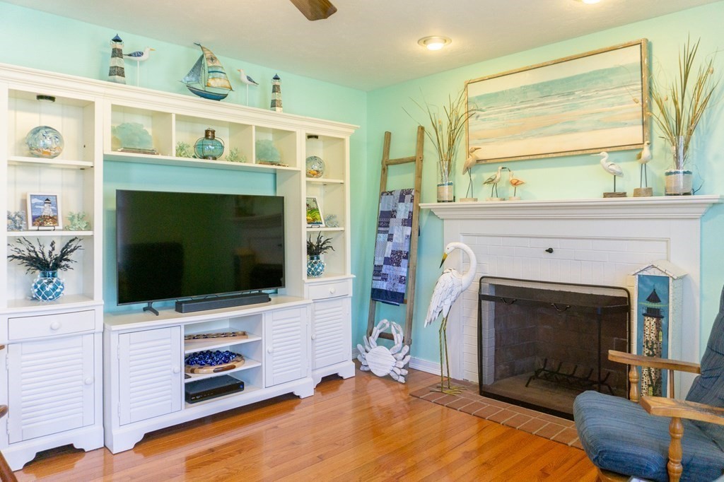 42 Puritan Road Bourne, MA 02532 - Photo 10 of 42 Gallery Image 10