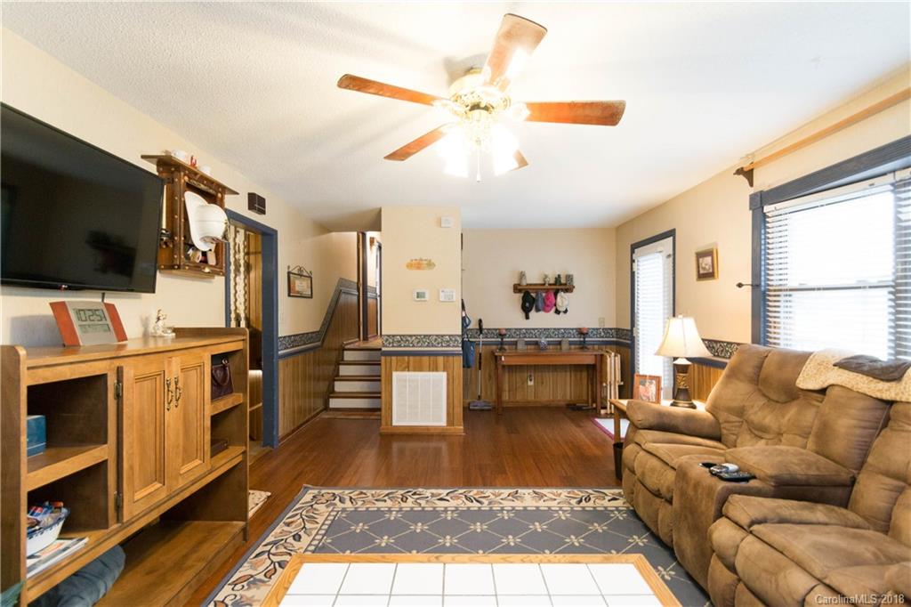 233 McGregor Road Gastonia, NC 28056 - Photo 7 of 24 Gallery Image 7