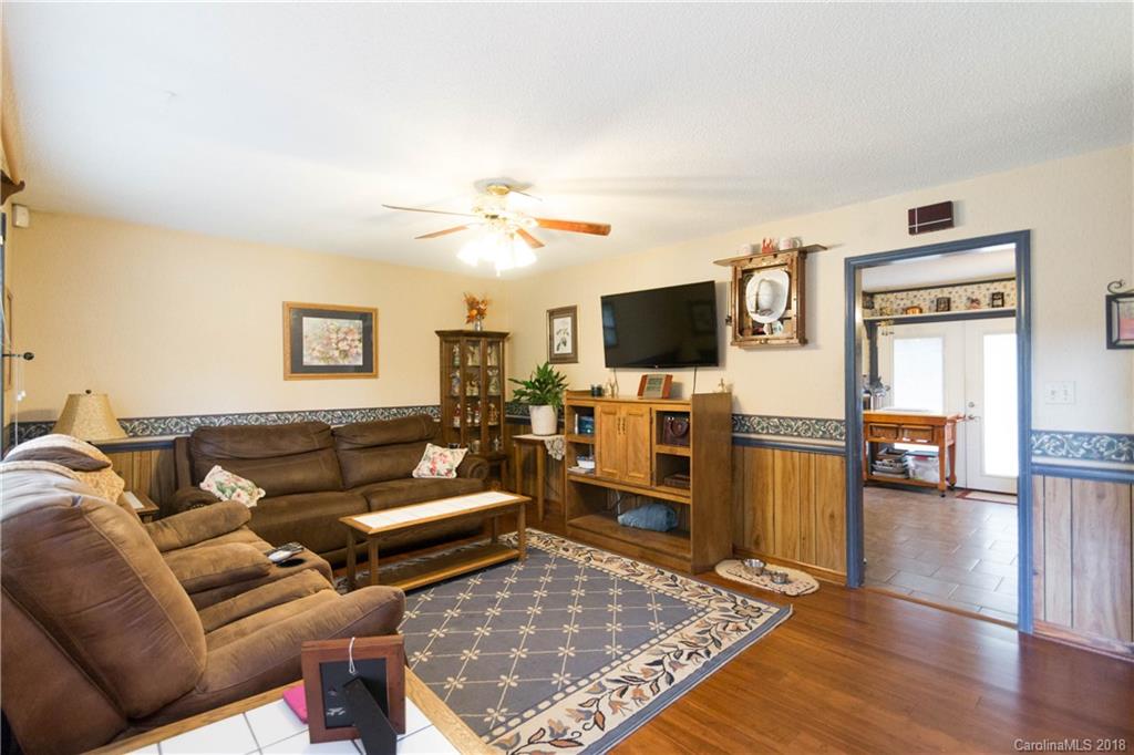 233 McGregor Road Gastonia, NC 28056 - Photo 8 of 24 Gallery Image 8