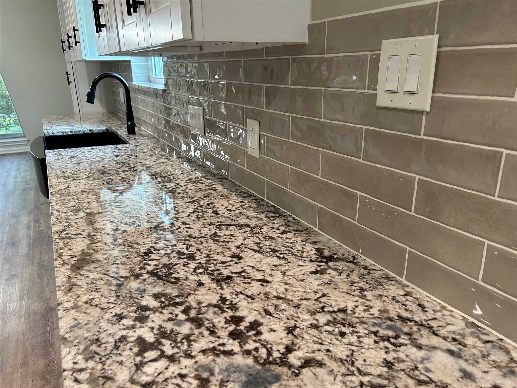 6018 Rena Street Houston, TX 77092 - Photo 11 of 28