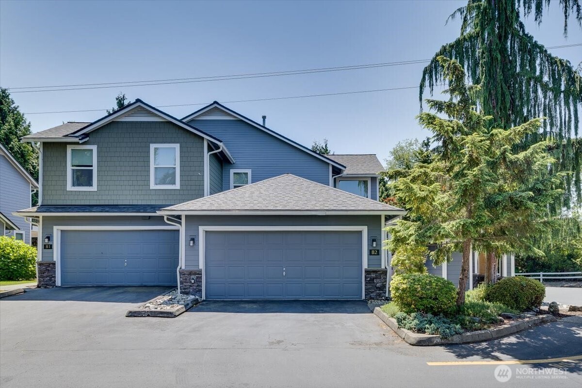 2201 192nd Street Southeast, Unit B2 Bothell, WA 98012 - Photo 1 of 30