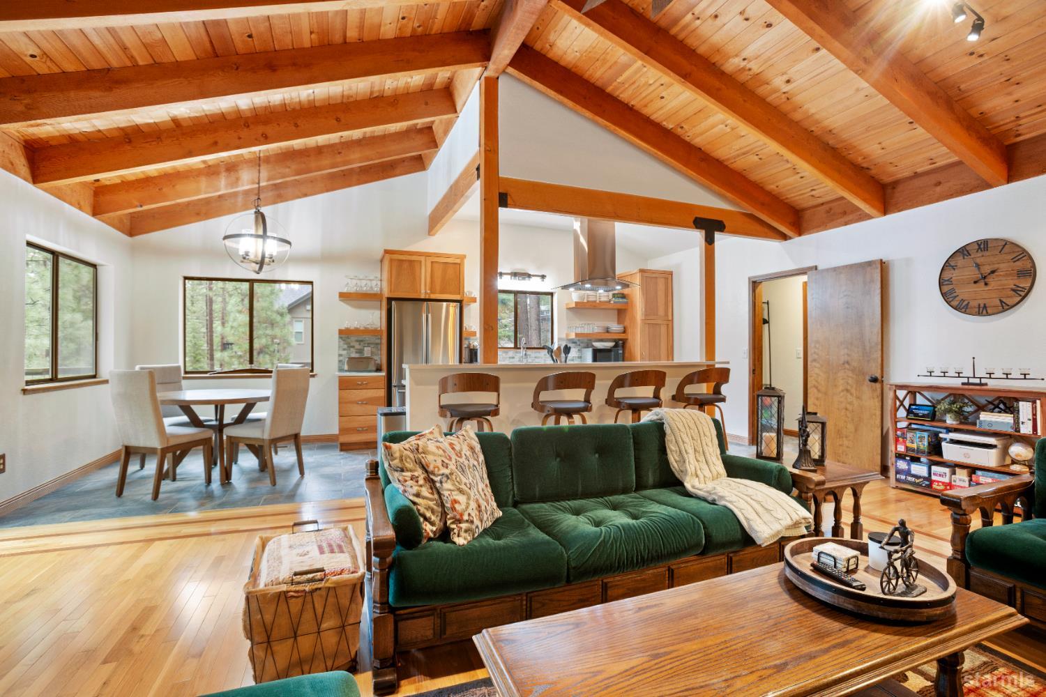 1408 Pebble Beach Road South Lake Tahoe, CA 96150 - Photo 7 of 34 a living room with furniture and wooden floor