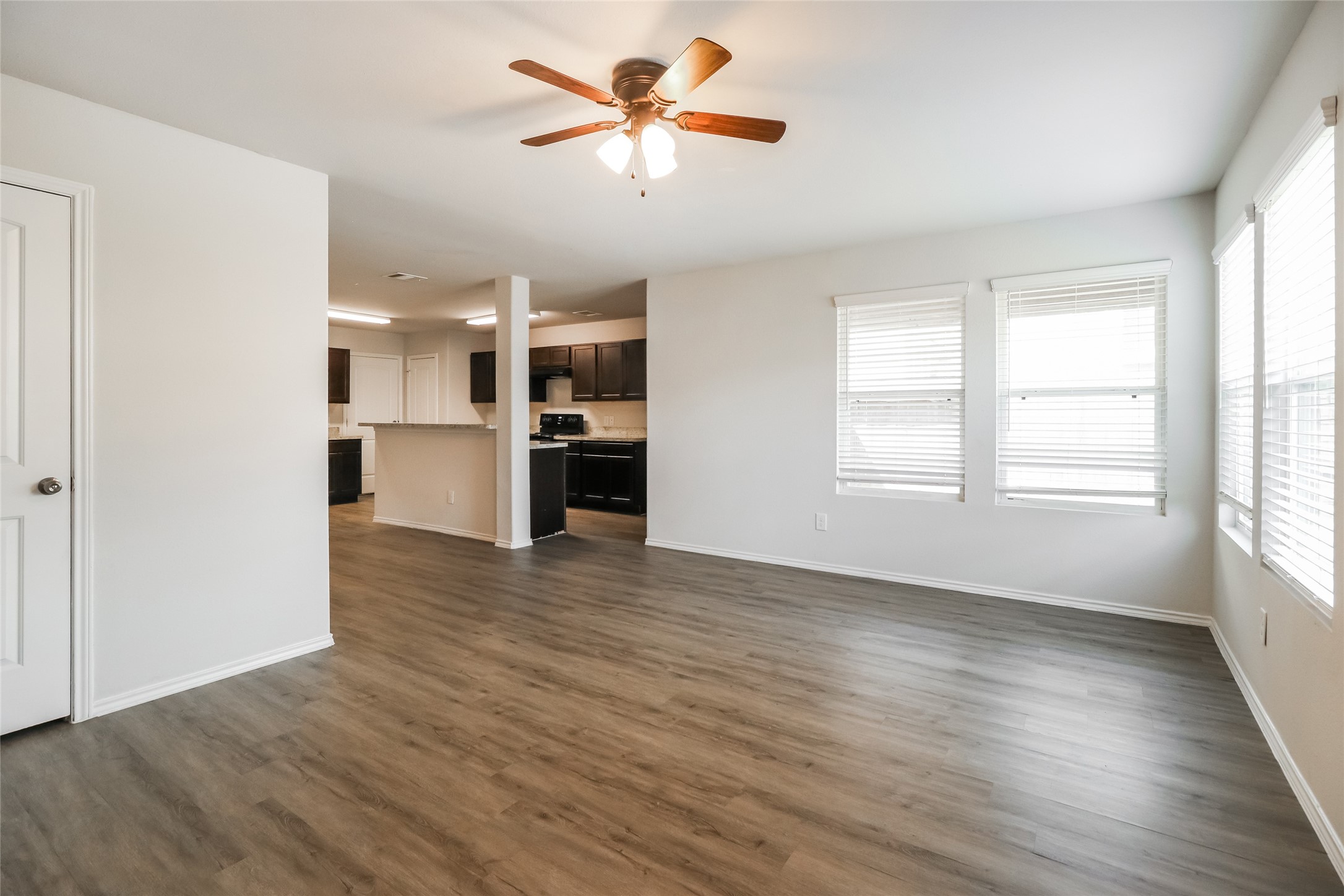 12702 Veterans Silver Road Houston, TX 77014 - Photo 6 of 13 Photos may be representative of the floor plan and not the exact home. Finishes, layout, and features of the actual property for lease may vary.