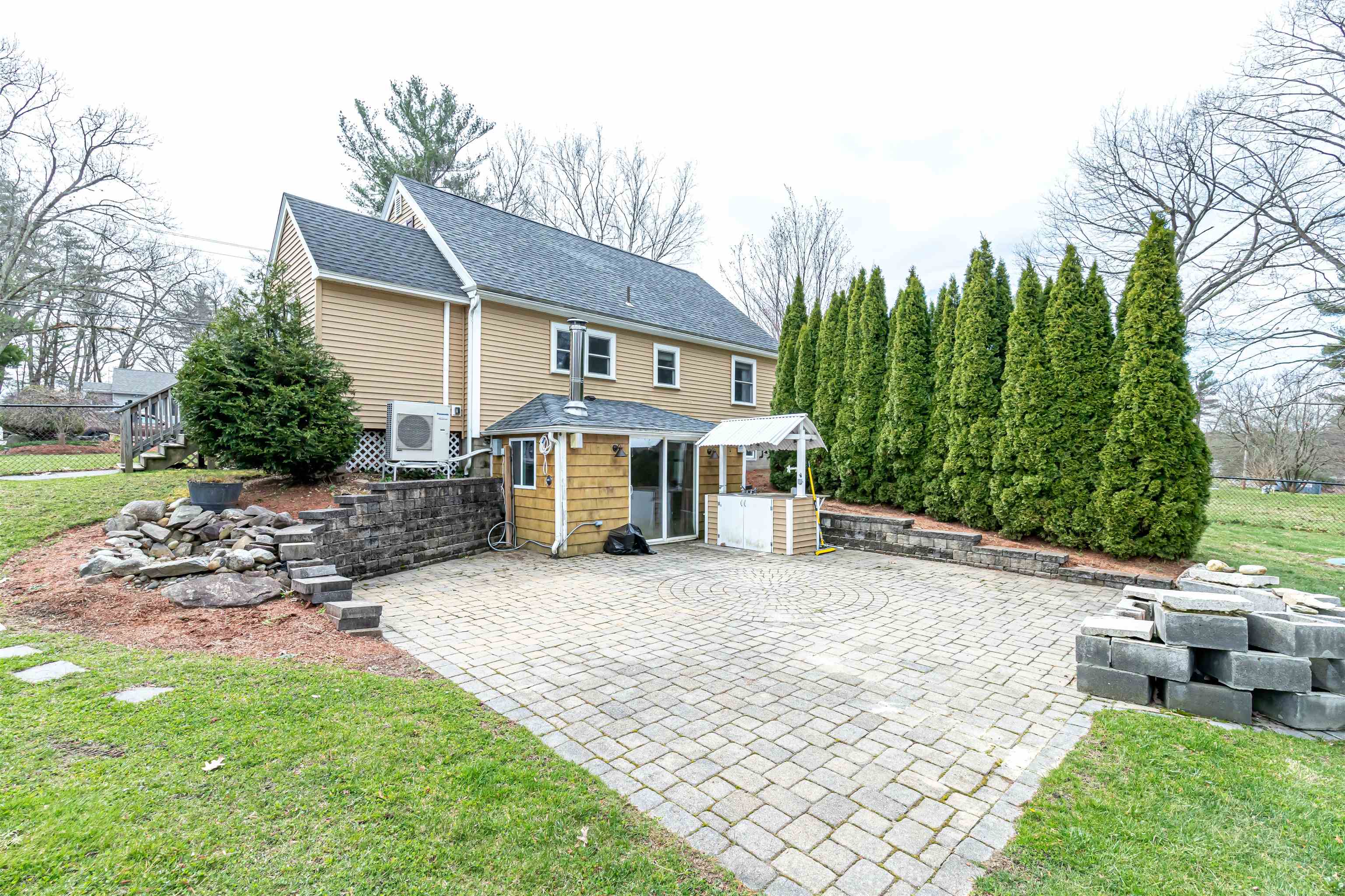 15 Jericho Road Pelham, NH 03076 - Photo 35 of 40