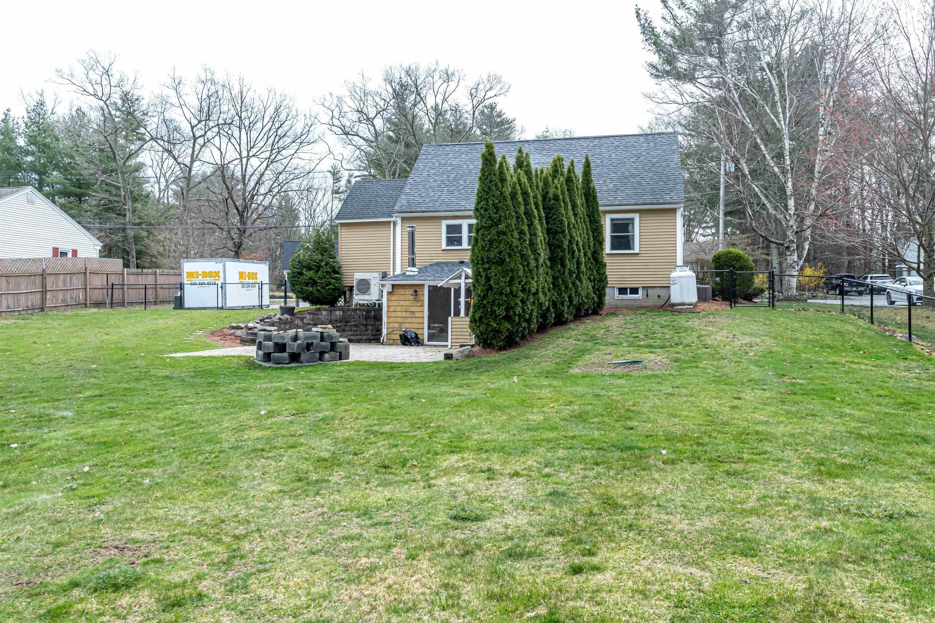 15 Jericho Road Pelham, NH 03076 - Photo 38 of 40