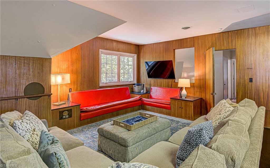 2400 Warwick Road Winston-Salem, NC 27104 - Photo 32 of 39 Gallery Image 32
