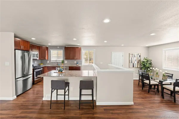 $609,900 | 6261 West 74th Place, Arvada, CO 80003