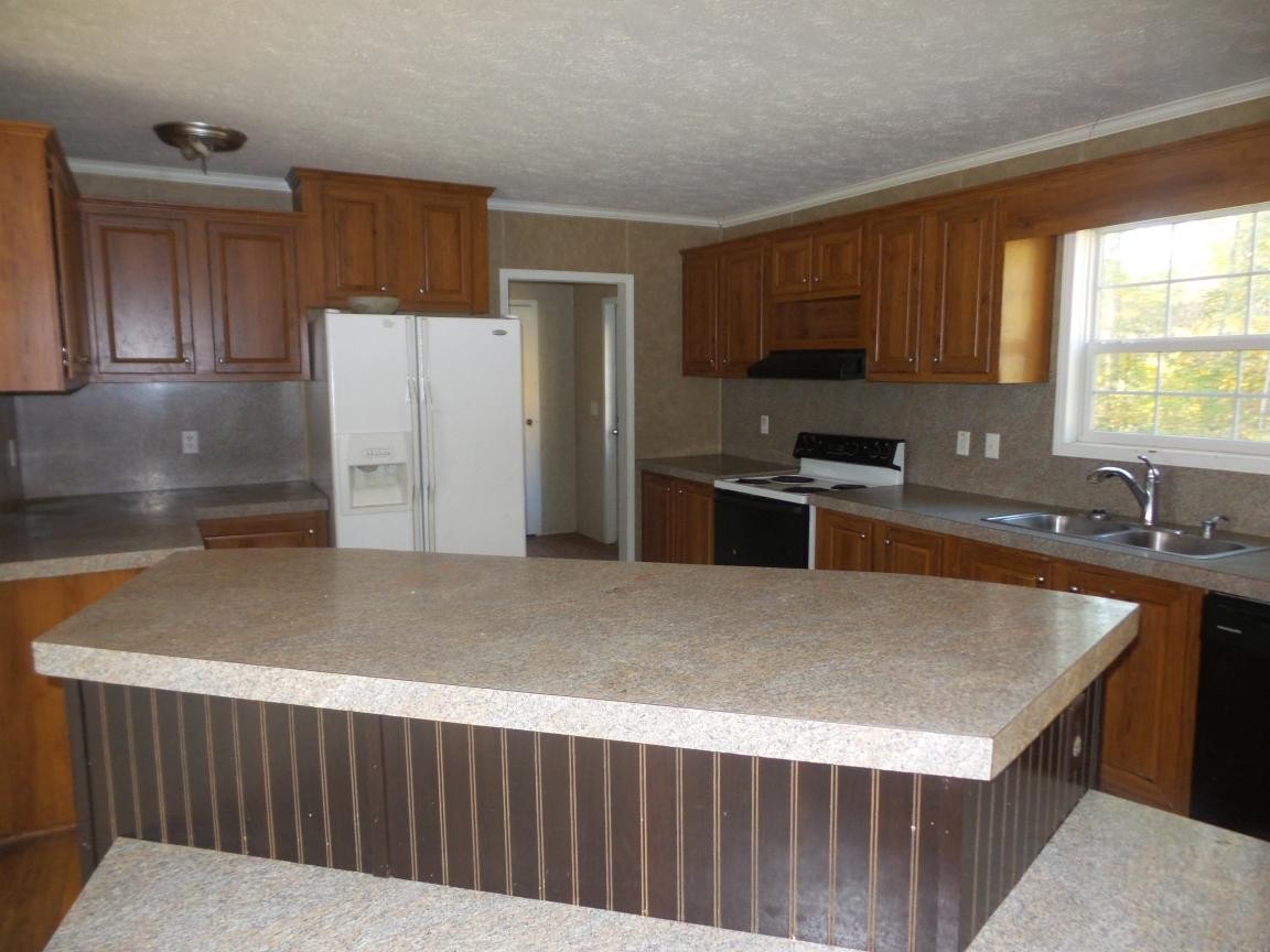 252 South Ridge View Road Luttrell, TN 37779 - Photo 3 of 26