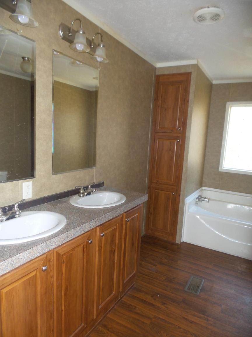 252 South Ridge View Road Luttrell, TN 37779 - Photo 8 of 26