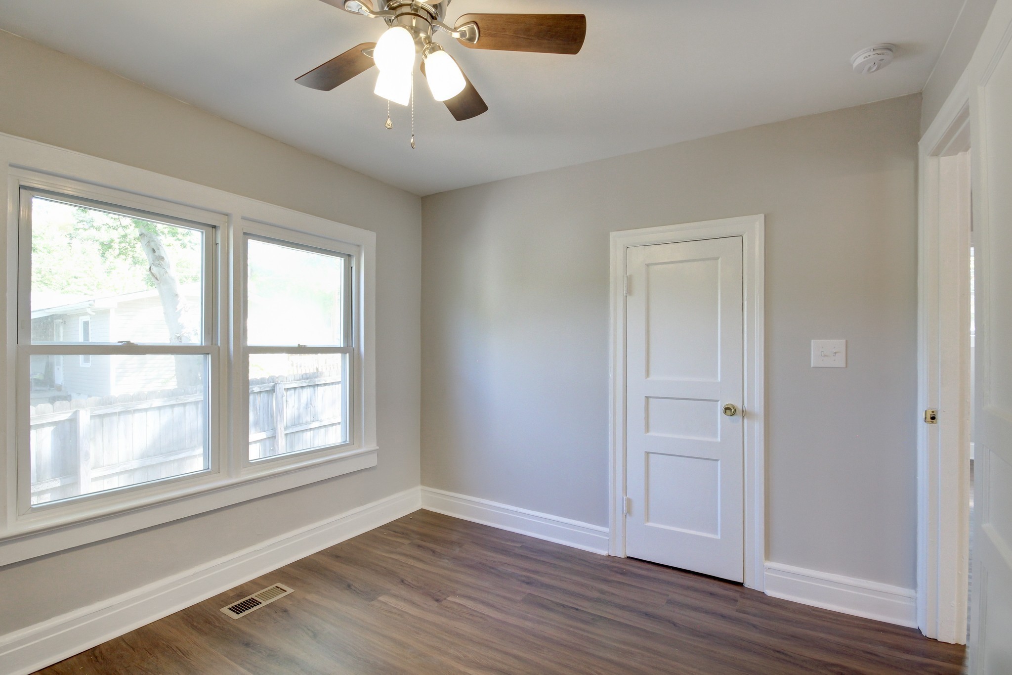 1279 Daniel Street Clarksville, TN 37040 - Photo 14 of 15