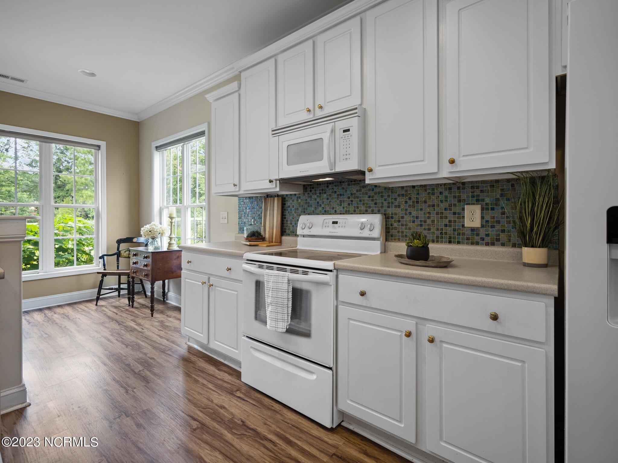 506 Azalea Drive Hampstead, NC 28443 - Photo 10 of 51 19-web-or-mls-P7124308