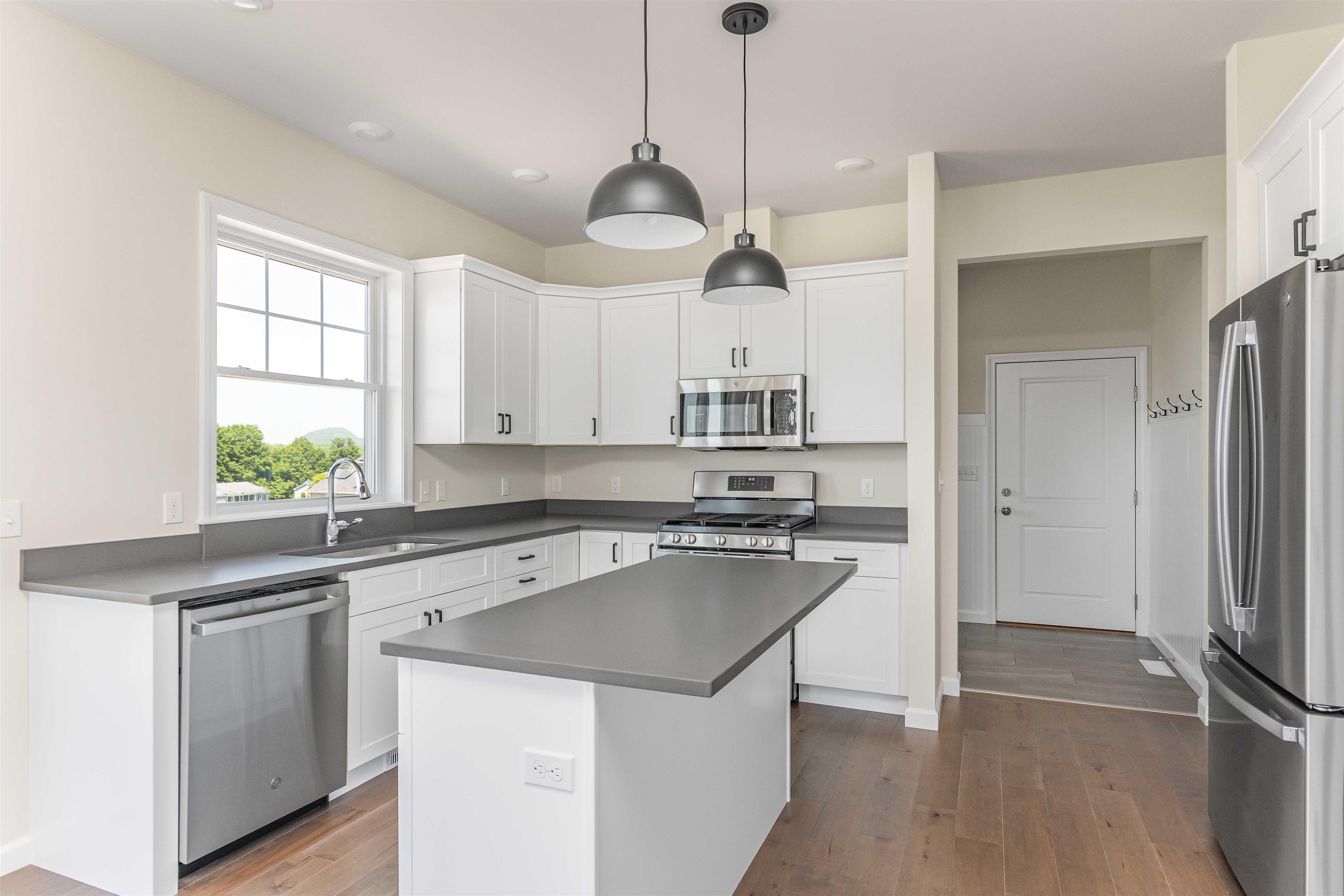 27 Maddies Way, Unit 3 Colchester, VT 05446 - Photo 28 of 40