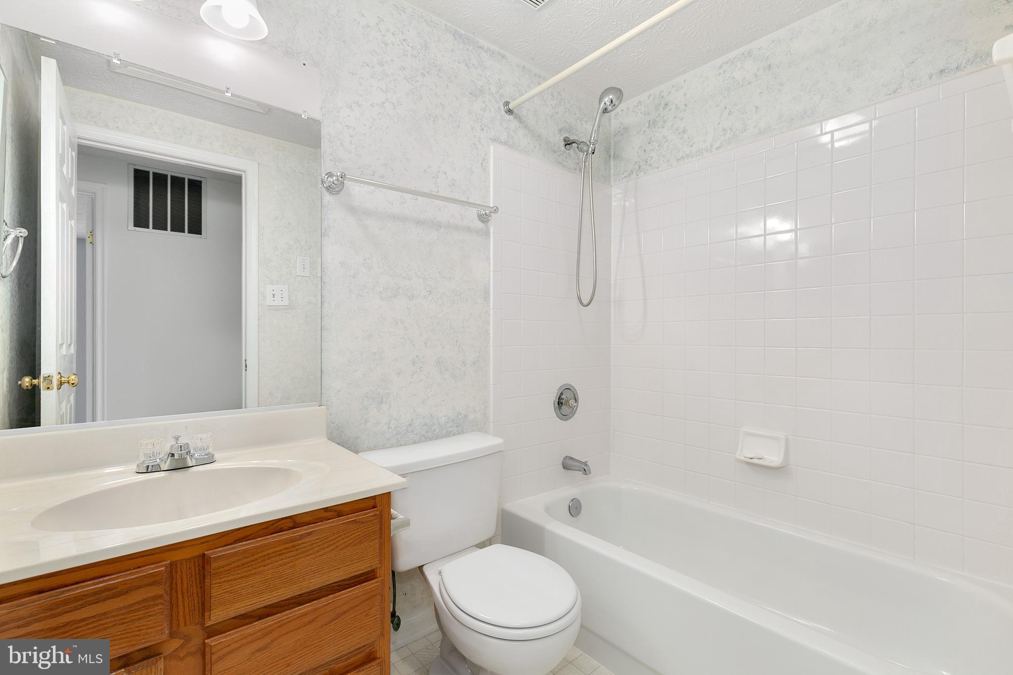 6054 Weekend Way, Unit G37 Columbia, MD 21044 - Photo 18 of 27