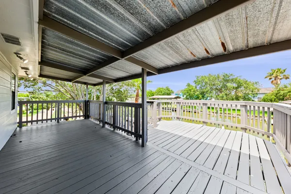 $492,250 | 1115 Sunset Avenue, San Leon, TX 77539