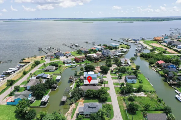 $492,250 | 1115 Sunset Avenue, San Leon, TX 77539