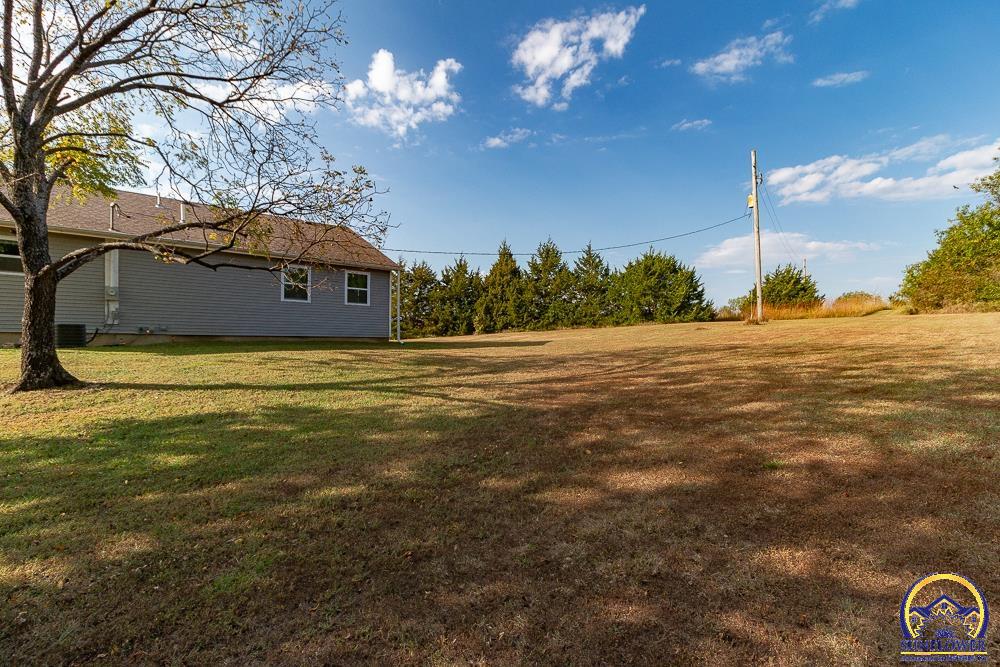 3838 Northwest 86th Street Topeka, KS 66618 - Photo 11 of 44