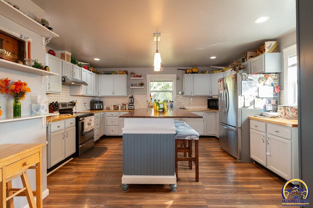 3838 Northwest 86th Street Topeka, KS 66618 - Photo 15 of 44