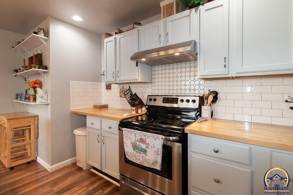 3838 Northwest 86th Street Topeka, KS 66618 - Photo 21 of 44