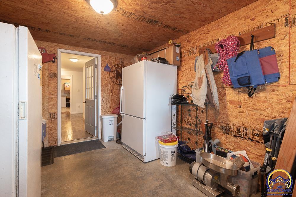 3838 Northwest 86th Street Topeka, KS 66618 - Photo 43 of 44