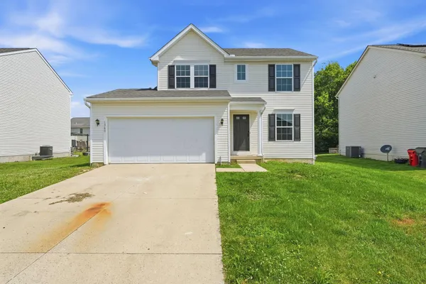 $369,900 | 1360 Wagy Square, Pataskala, OH 43062
