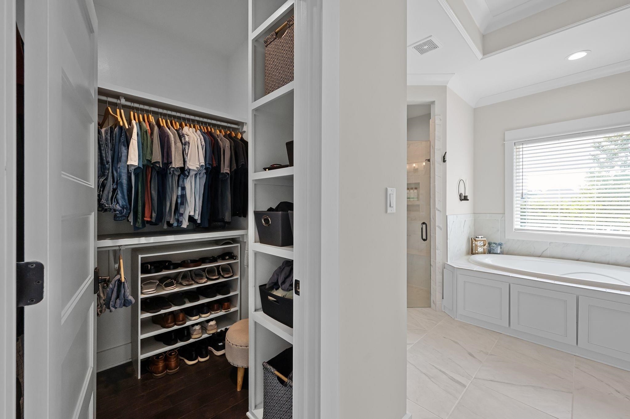 457 Fortune Drive Fairhope, AL 36532 - Photo 34 of 78 Walk In Closets