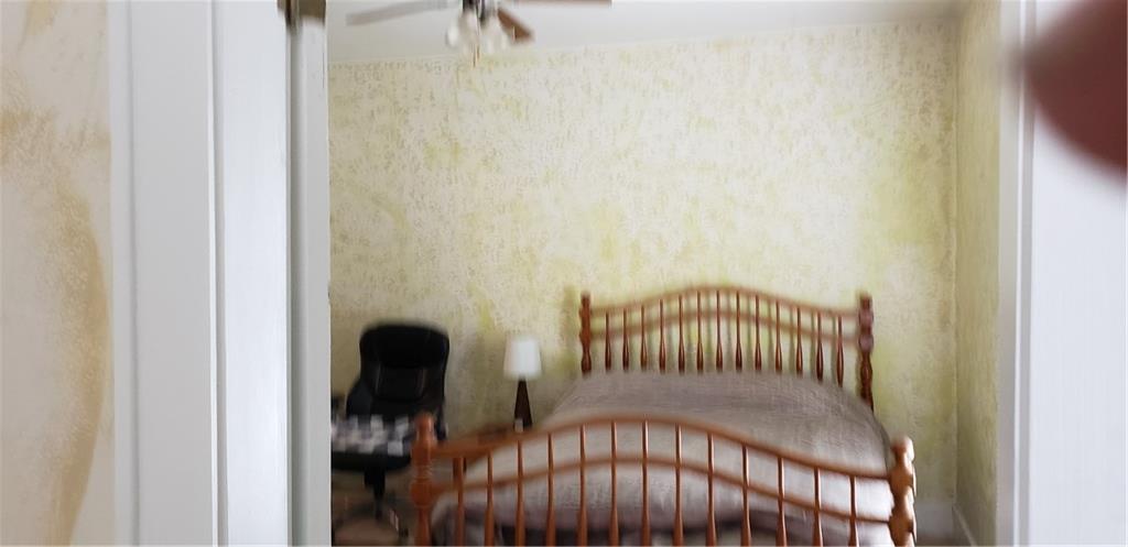 2421 East Thompson Road Indianapolis, IN 46227 - Photo 16 of 41 Gallery Image 16