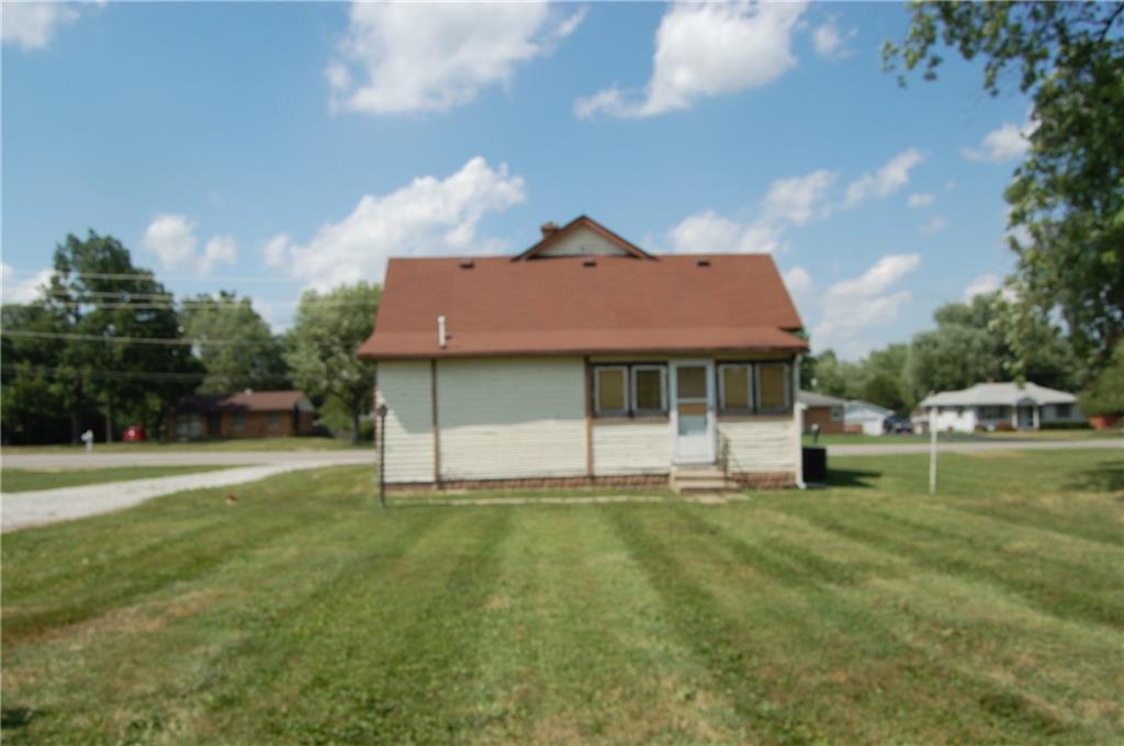 2421 East Thompson Road Indianapolis, IN 46227 - Photo 40 of 41 Gallery Image 40