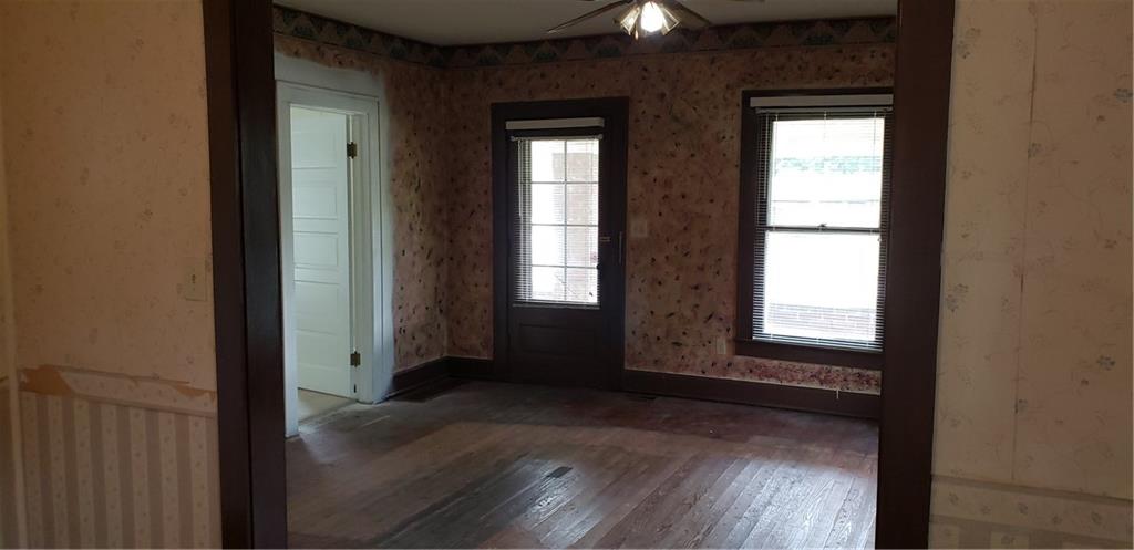 2421 East Thompson Road Indianapolis, IN 46227 - Photo 5 of 41 Gallery Image 5