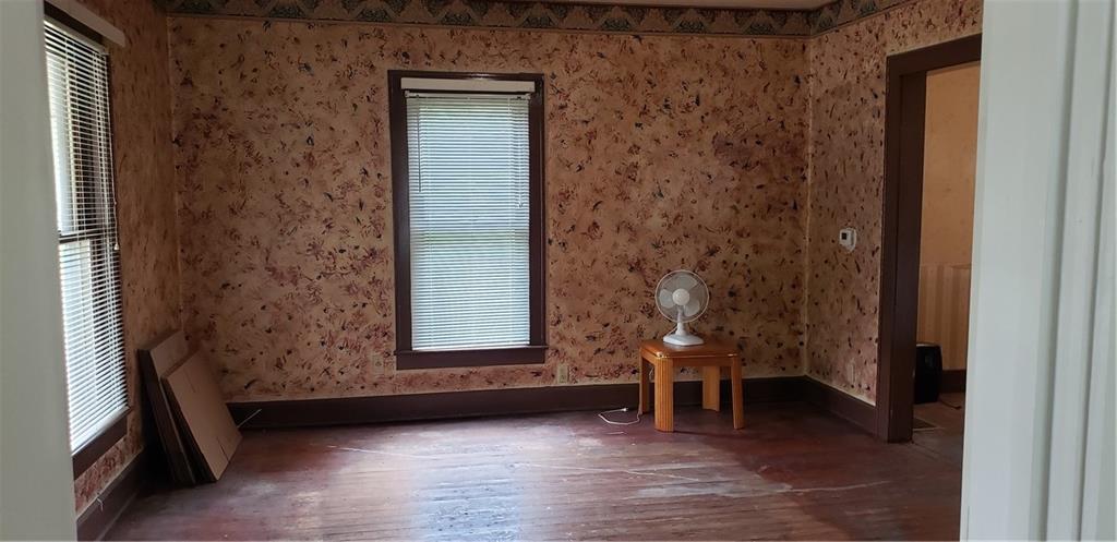 2421 East Thompson Road Indianapolis, IN 46227 - Photo 7 of 41 Gallery Image 7