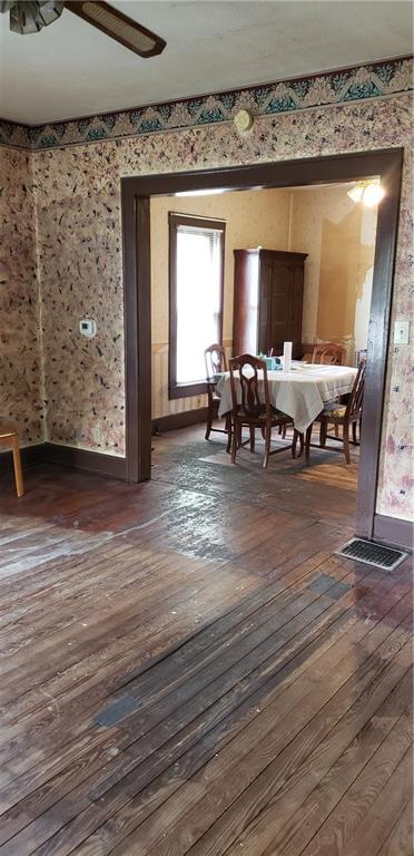 2421 East Thompson Road Indianapolis, IN 46227 - Photo 9 of 41 Gallery Image 9