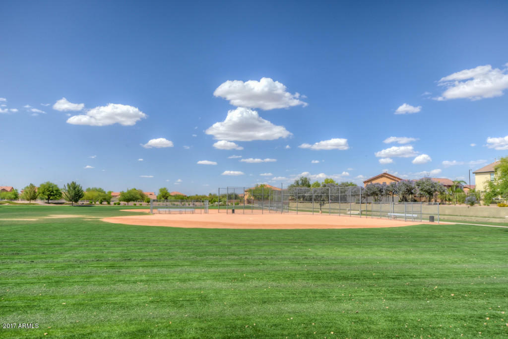 4717 South Burma Road Gilbert, AZ 85297 - Photo 56 of 72 Community
