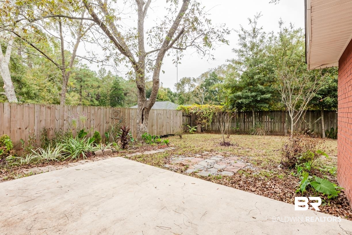 8261 Pecan Court Daphne, AL 36526 - Photo 29 of 32