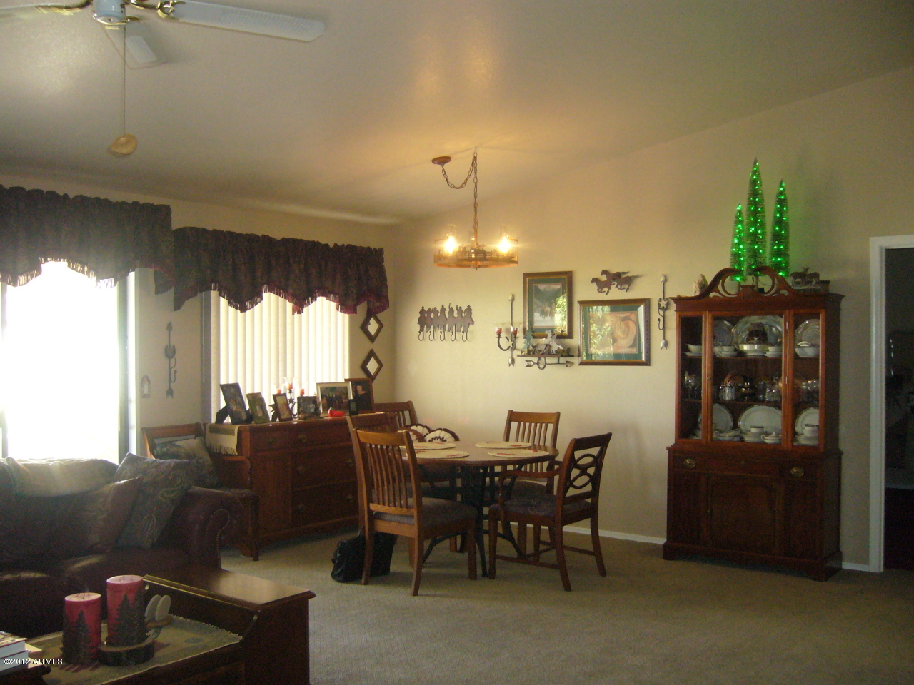 2329 North Recker Road, Unit 62 Mesa, AZ 85215 - Photo 10 of 16 Great room view 3