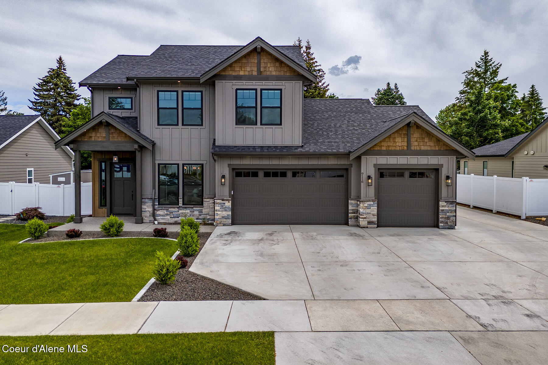 9116 North Raintree Lane Hayden, ID 83835 - Photo 4 of 67 9116-N-Raintree-Ln-0103
