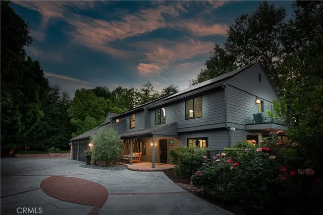 $14,000 | 4851 Corbin Avenue, Tarzana, CA 91356