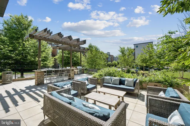 $549,999 | 16324 Connors Way, Unit 11, Rockville, MD 20855