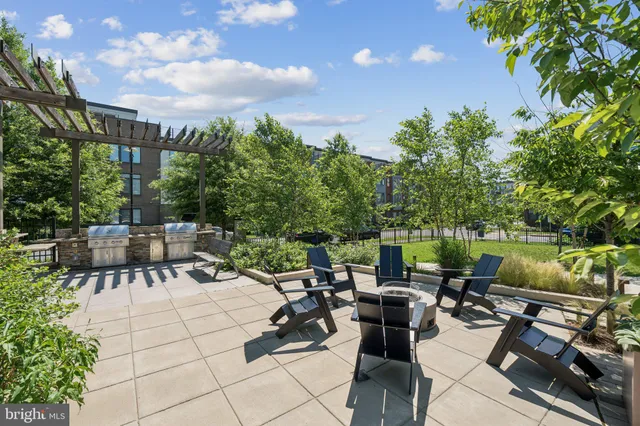 $549,999 | 16324 Connors Way, Unit 11, Rockville, MD 20855