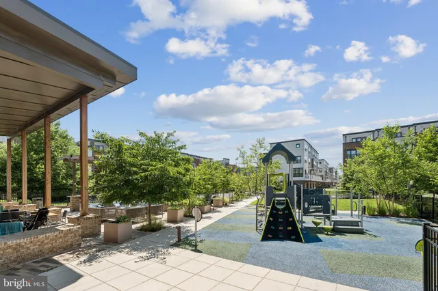 $549,999 | 16324 Connors Way, Unit 11, Rockville, MD 20855