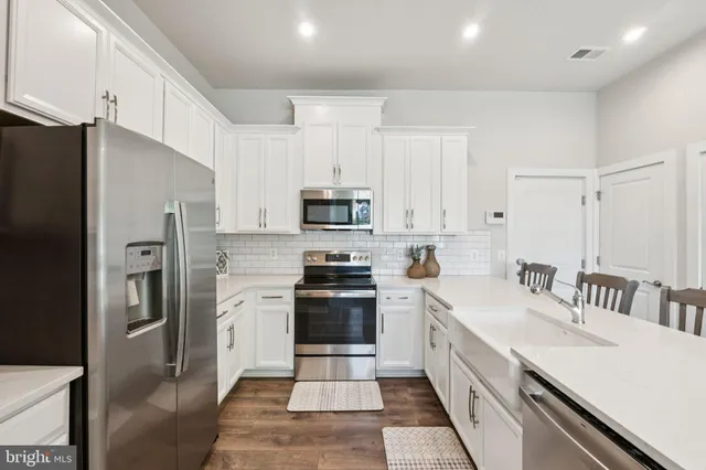 $549,999 | 16324 Connors Way, Unit 11, Rockville, MD 20855