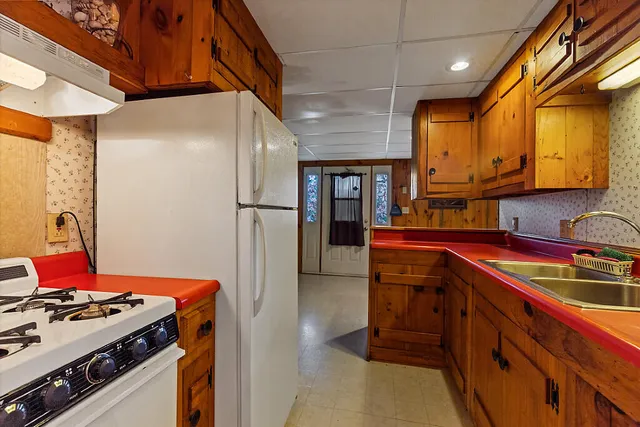 $489,999 | 48 Pleasant Point Road, Vassalboro, ME 04989