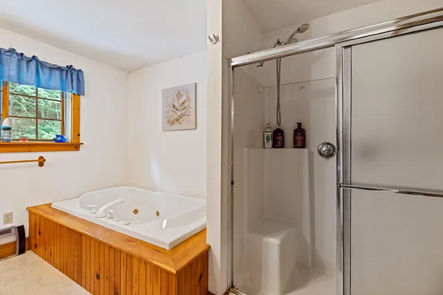 $489,999 | 48 Pleasant Point Road, Vassalboro, ME 04989