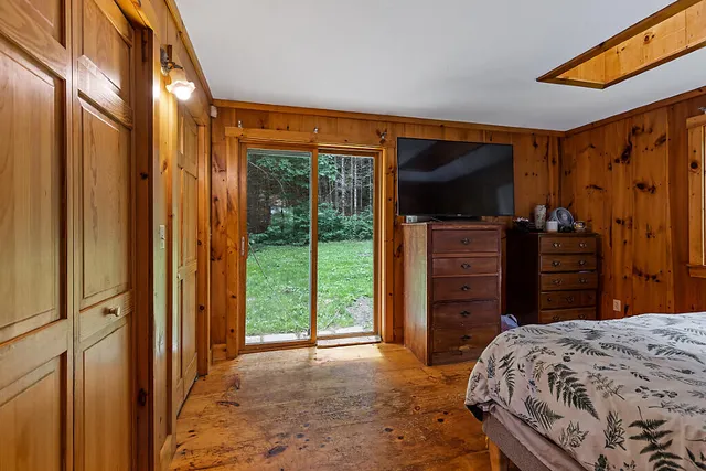 $489,999 | 48 Pleasant Point Road, Vassalboro, ME 04989