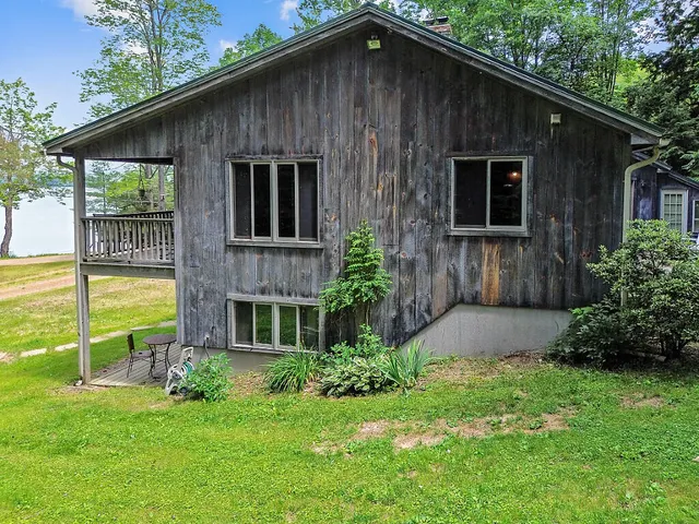 $489,999 | 48 Pleasant Point Road, Vassalboro, ME 04989
