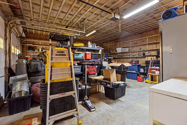 $489,999 | 48 Pleasant Point Road, Vassalboro, ME 04989